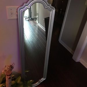 A silver lining mirror